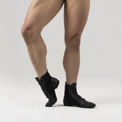 Botinha de Couro e Neoprene Com Cadarço - 17